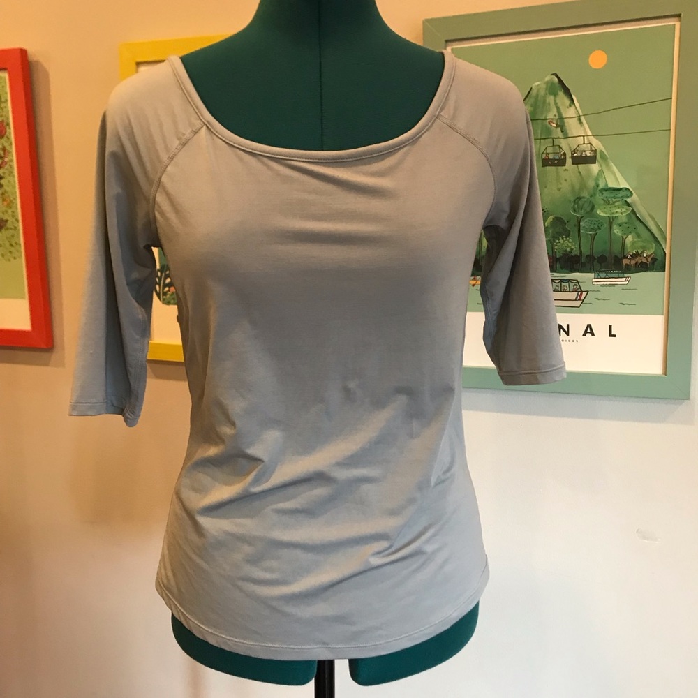 Lululemon Bella Top, never worn!